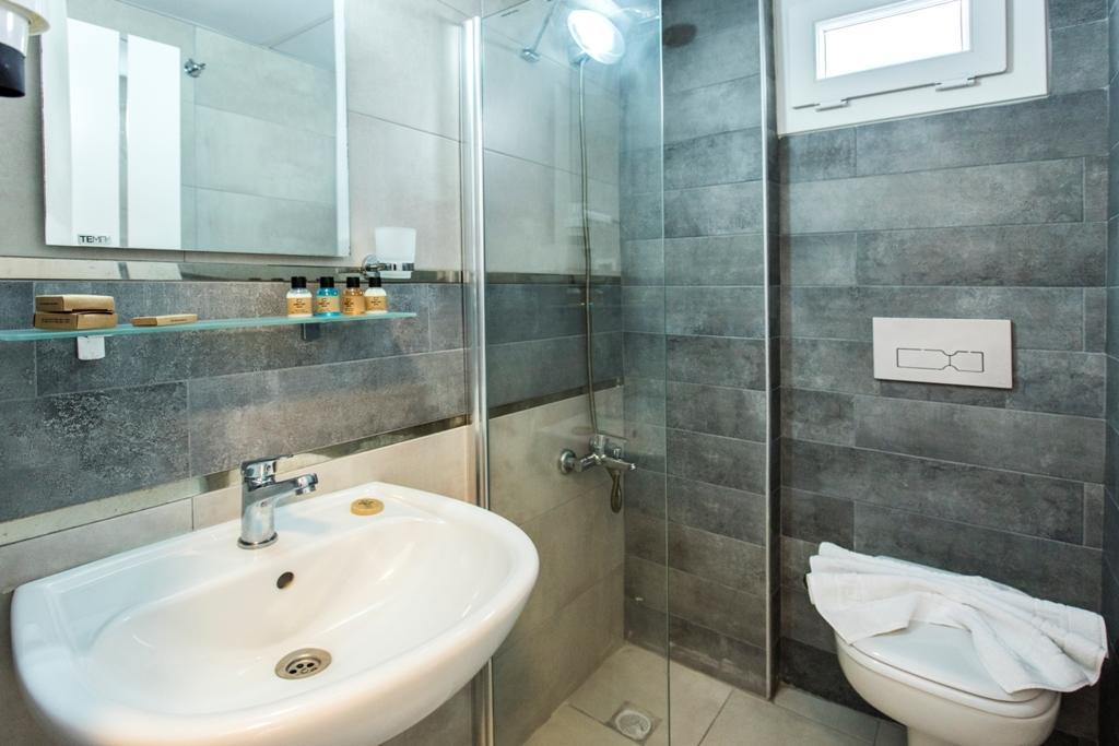 Demir Suit Hotel كوشاداسيه المظهر الخارجي الصورة